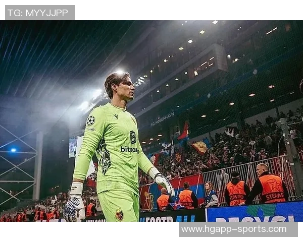 多特蒙德宣布与34岁门将迈尔续约至2027年，继续为球队贡献力量